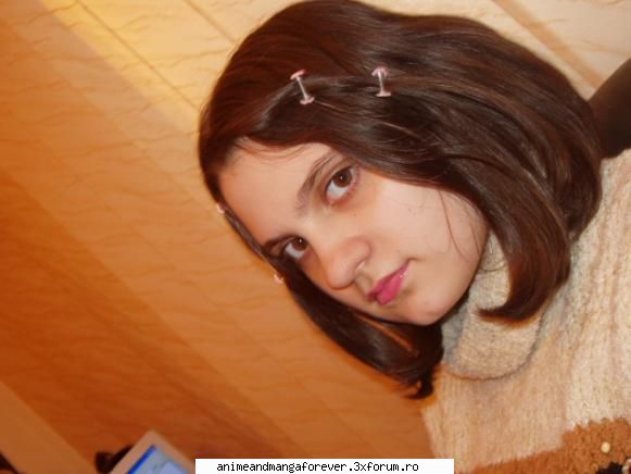 eu...>.< inca una...sper v-ati ascuns pana acum ...::♡Moderator♡::...